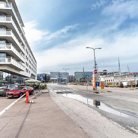 Floor Near Ferry Terminal - Free Parking