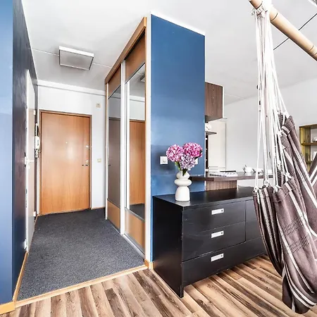 Floor Near Ferry Terminal - Free Parking Apartmán *