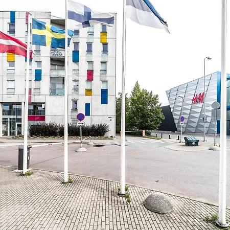 Floor Near Ferry Terminal - Free Parking