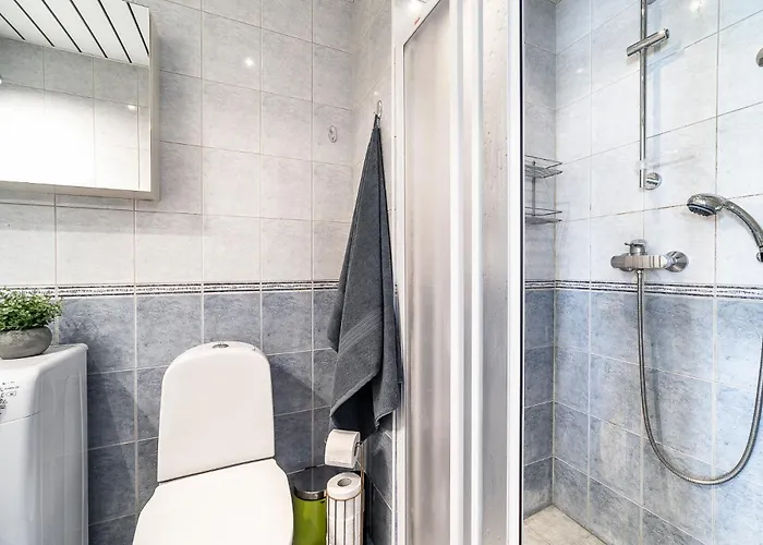 Floor Near Ferry Terminal - Free Parking * Reval