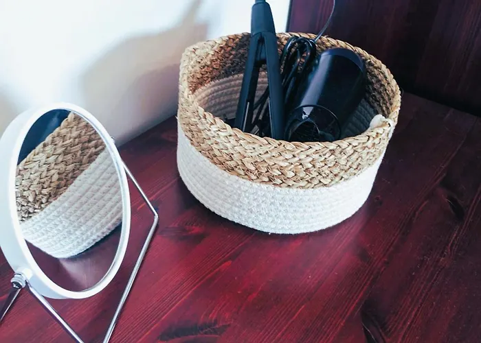 Floor Near Ferry Terminal - Free Parking Appartamento *