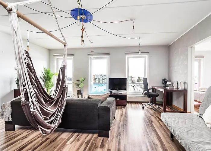 Floor Near Ferry Terminal - Free Parking Appartamento *